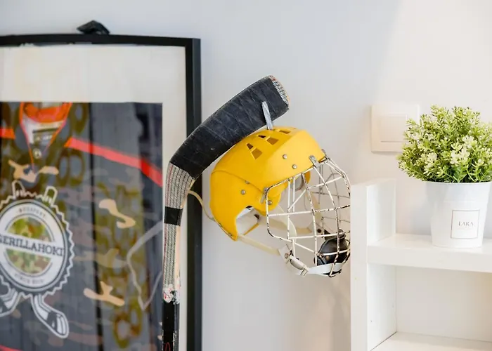 Live Like A Local At The Rustic Hockey Hut Apartmán *